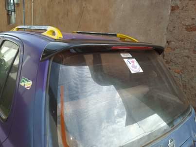 A picture of 2001 Nissan March
