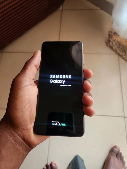 A picture of Samsung Galaxy S21 5G