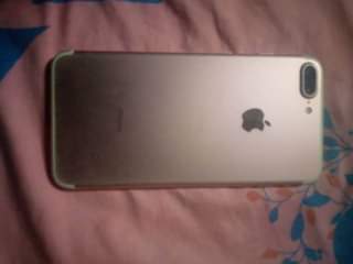 A picture of IPhone 7 plus