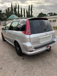 A picture of FOR SALE EXTREMELY CLEAN USED 206 WAGON AUTOMATIC TRANSMISSION DUTY