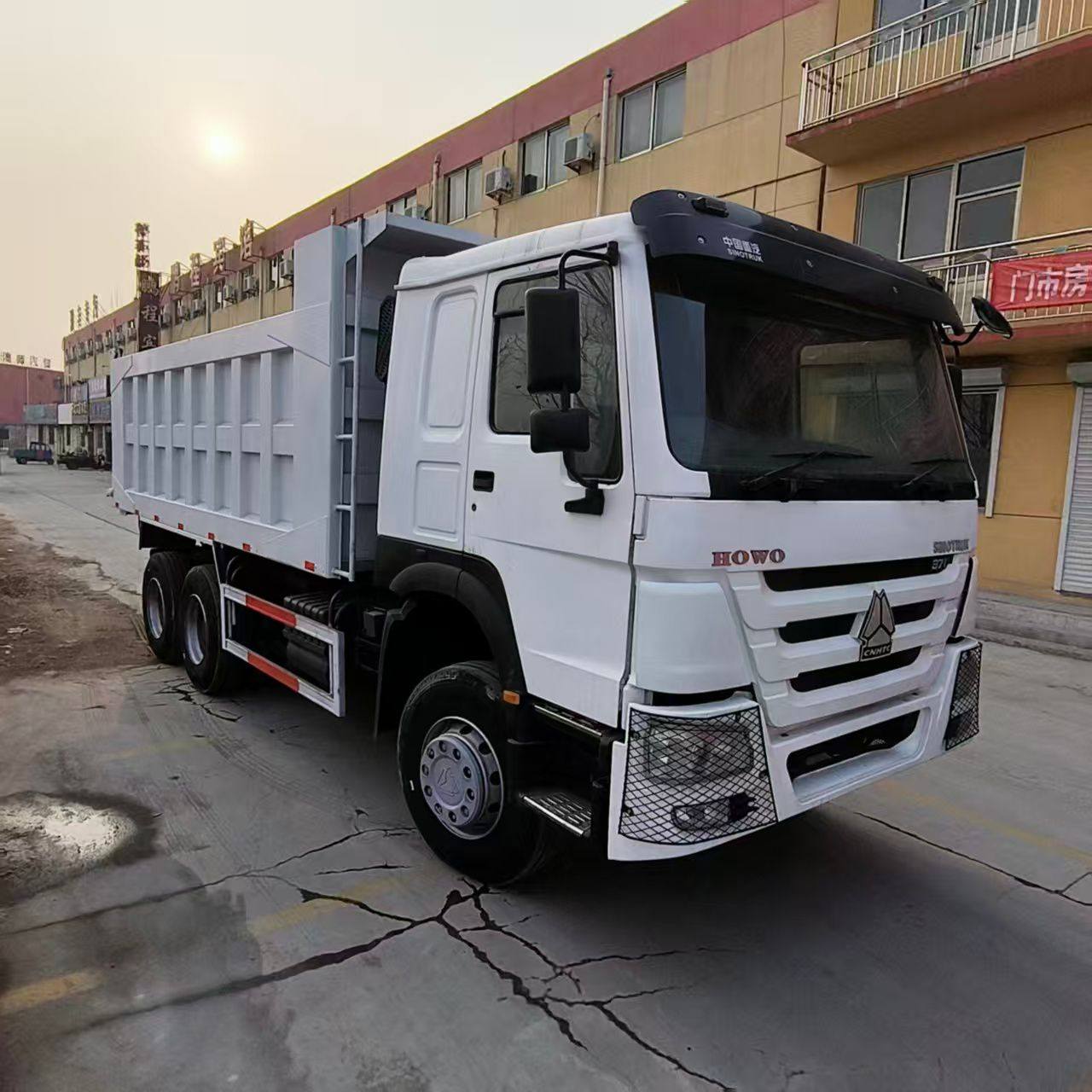 A picture of Shacman F30000767058883