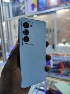 A picture of CAMON 18 PREMIER