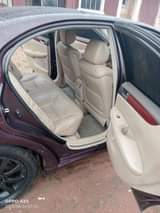 A picture of 2015 Lexus Es 330