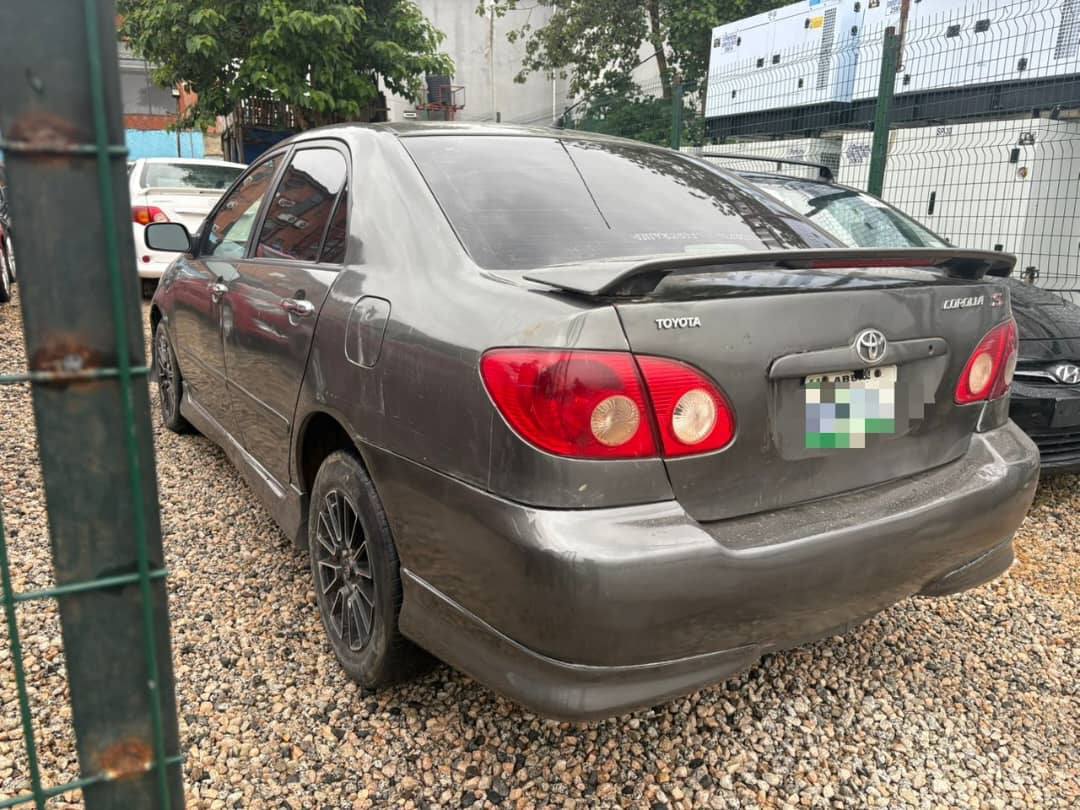 A picture of 2005 Toyota corolla sports neatly used 5.5m Location gwarimpa Abuja