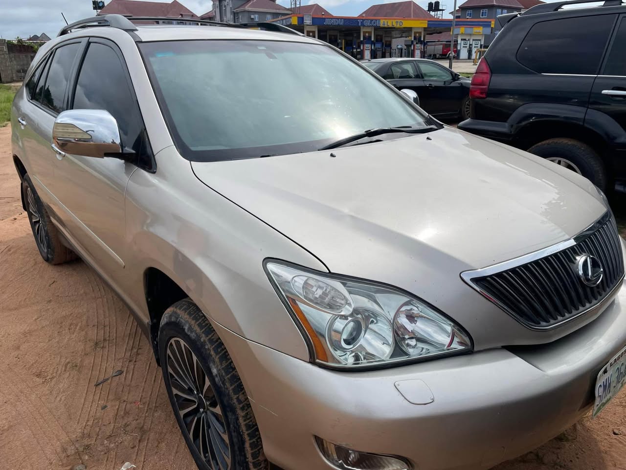 A picture of Belgium Standard RX330 Highest grade full option 10 5million