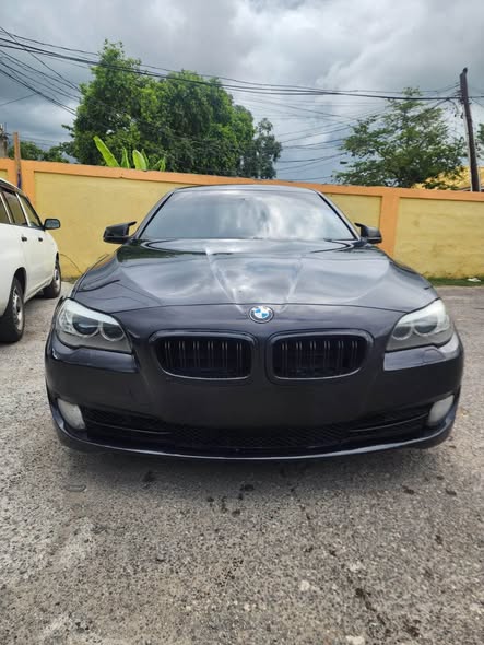 bmw 520i