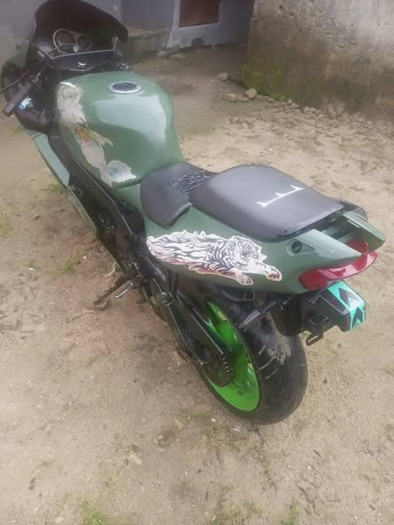A picture of Power bike kawasaki ninja 300cc 850 last non negotiable location