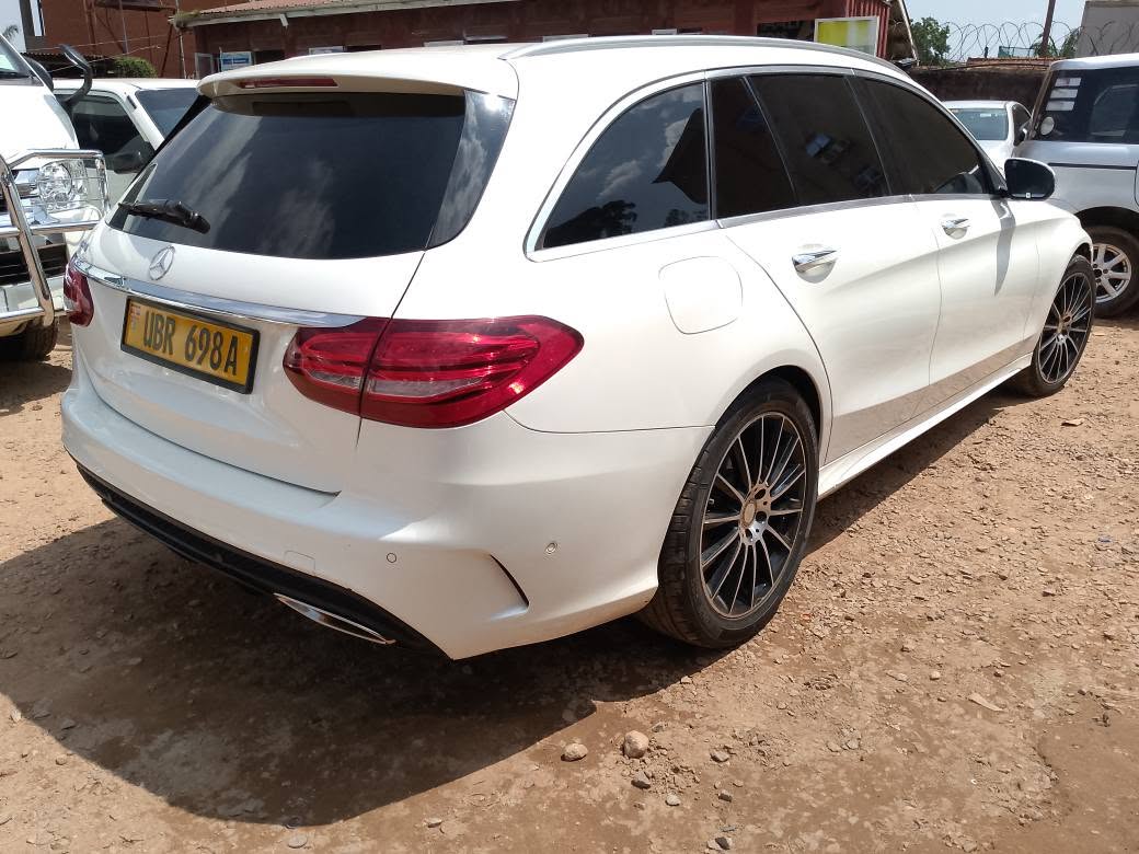 A picture of Benz C250 For Sale 0787181703 0704482571 Whatsapp Call for more