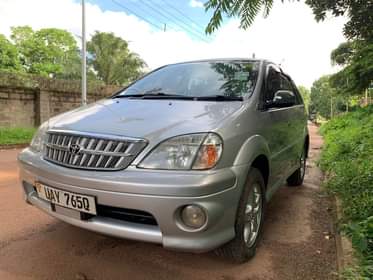 toyota nadia