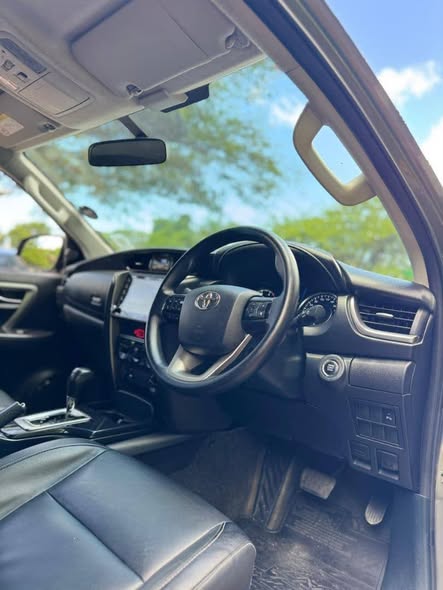 A picture of 2023 TOYOTA FORTUNER