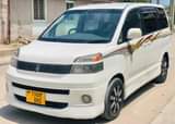 A picture of TOYOTA NOAH VOXY NAIUZA MIL 6 9 0743435416
