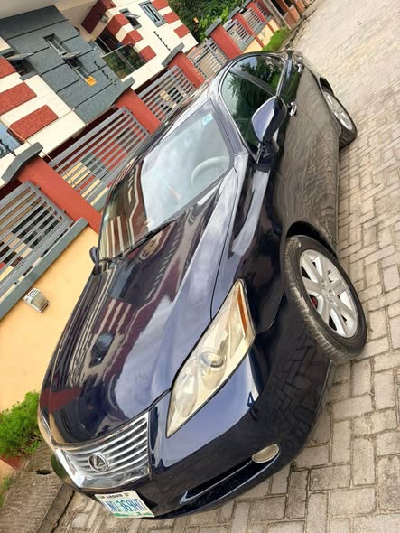 A picture of Lexus es 350