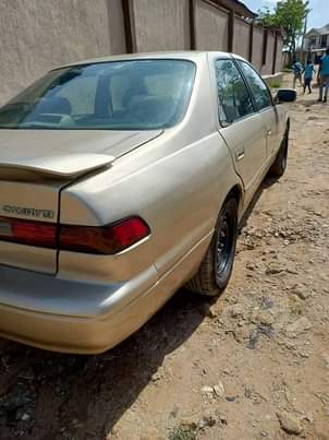 A picture of Toyota Camry tinylight nig.used
