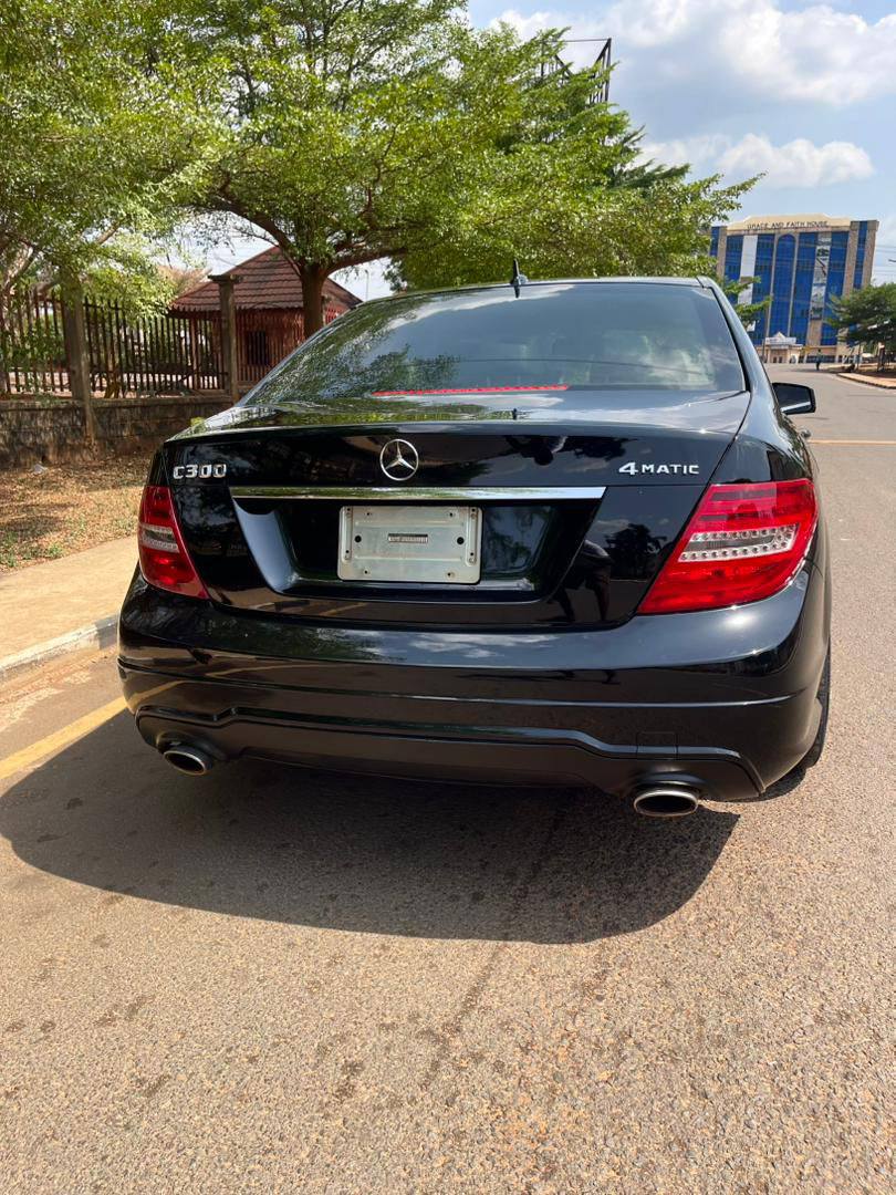 A picture of 2012 Mercedes Benz C300 Excellent condition Engine gear untampered AC