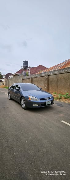 A picture of Honda D C