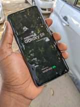 A picture of Samsung S9 plain Ram 4gb rom 64gb 280k Haina shida