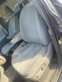 A picture of Toyota Sienna 2012 08035288037