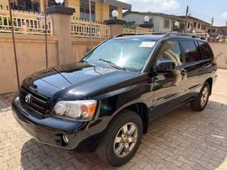A picture of TOYOTA HIGHLANDER 3 ROW Full Option