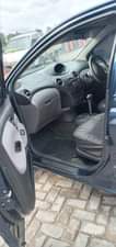 A picture of TOYOTA VITZ CRAVIA