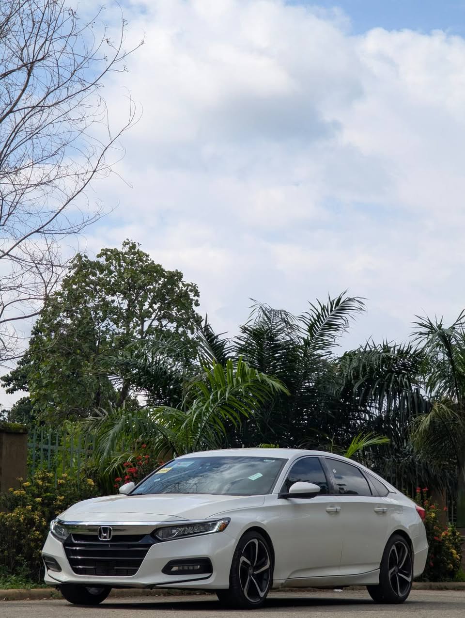 A picture of ACCORD 2018 MODEL FOREIGN DRIVEN DUTY PRICE 23 8M LOCATION