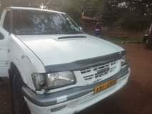 classifieds/cars isuzu