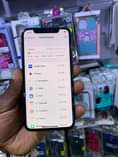 A picture of Iphone x