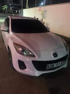 mazda axela