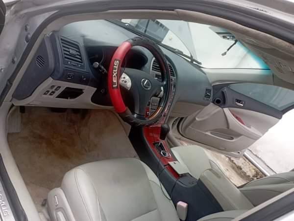 A picture of Purely Dealers Market Please Read Carefully Lexus ES350 2008 No