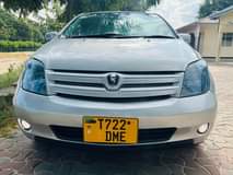 A picture of Toyota IST