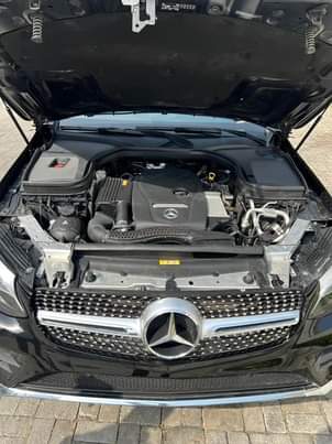A picture of Benz GLC 300 2018 model Foreign used DM for inspection