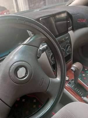 A picture of 06 Corolla