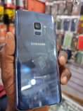 A picture of Samsung Galaxy s9 250k