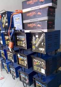 A picture of Welding machine and battery charger