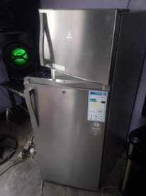 A picture of Fridge