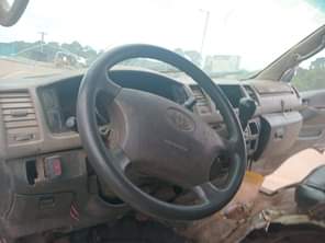 A picture of Toyota Hummer 1 is available with good condition untouched engine