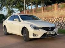 A picture of TOYOTA MARKX 2013 36M