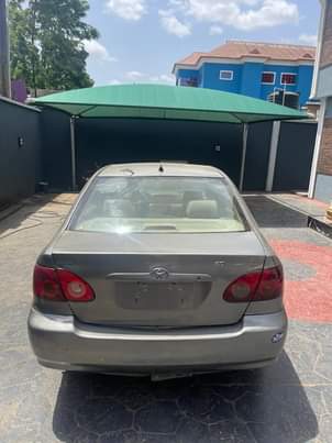 A picture of 2004 Toyota Corolla