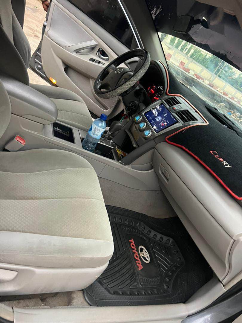 A picture of TOYOTA CAMRY 2008. N7.5M