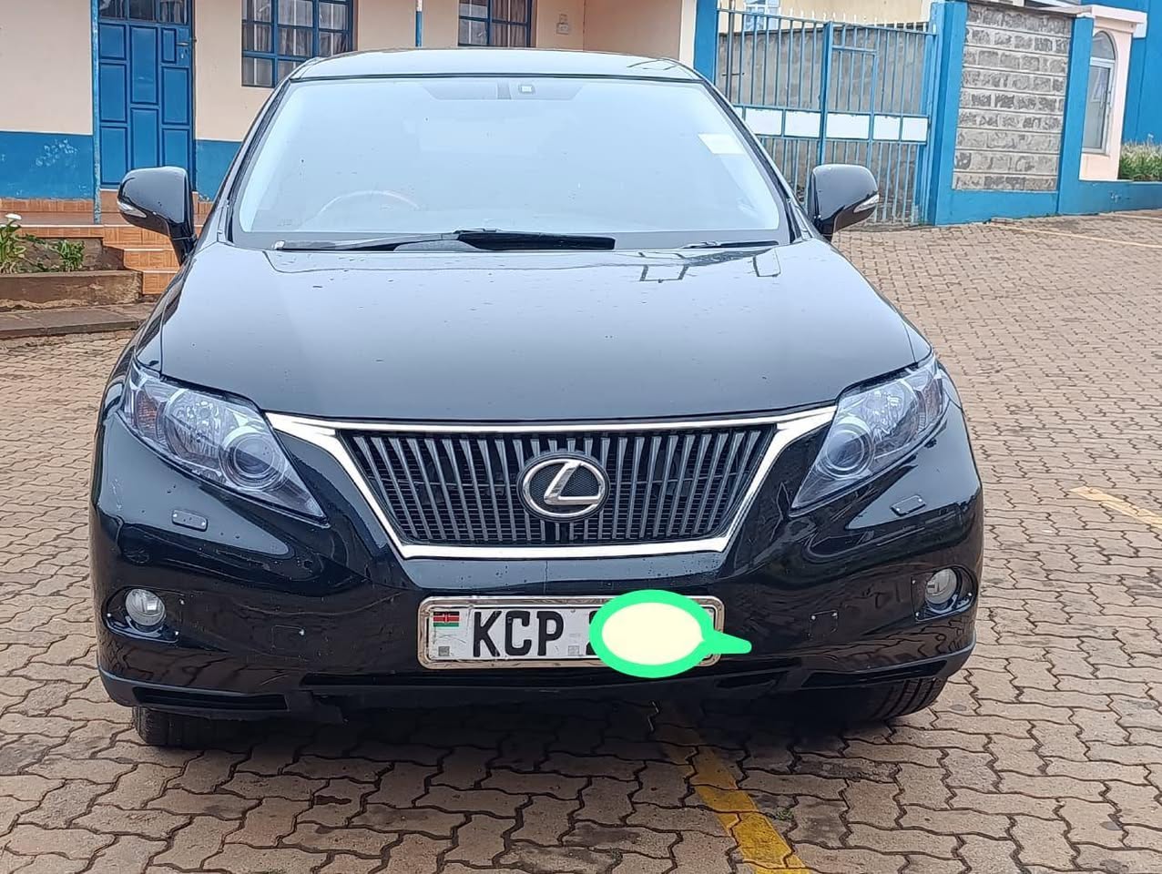 lexus