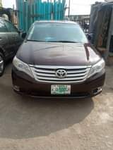 A picture of 2013 Toyota Avalon 013 model