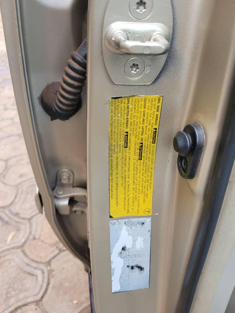 A picture of NIGERIAN USED LEXUS RX SUV MAKE LEXUS RX 330 MODEL