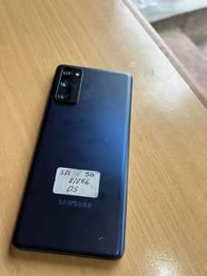 A picture of Samsung galaxy s20 fe 5g