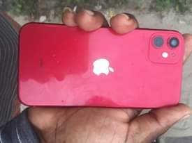 A picture of Iphone 11