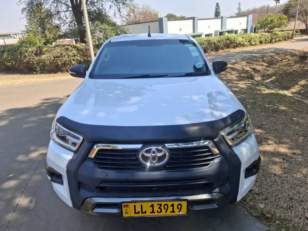 used toyota hilux