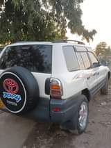 A picture of TOYOTA RZV 4