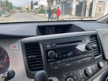 A picture of Neatly used 011 Toyota tokunbo standard sienna LE with leather