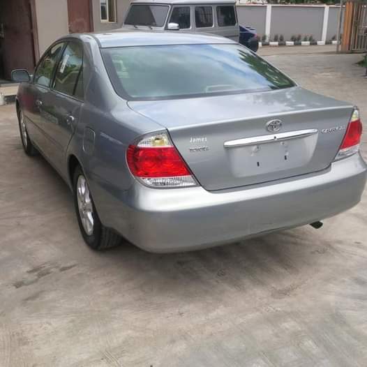 A picture of Toyota Camry big daddy for sale 08131359962