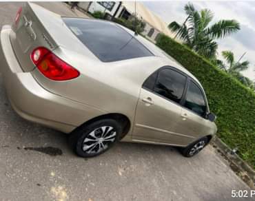 A picture of 4 5m with sambo 2004 Toyota Corolla with first body