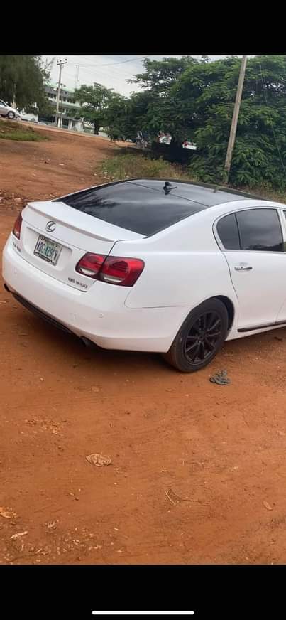 A picture of Lexus GS 350