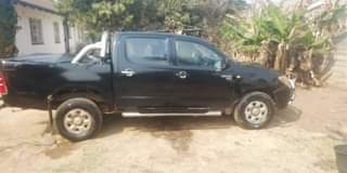 used toyota hilux